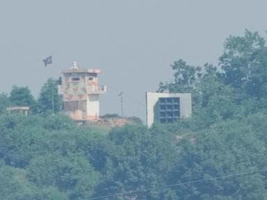 Image for  South Korea begins removing border propaganda speakers in conciliatory gesture toward North