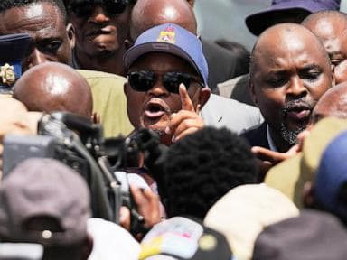 Image for  South African president suspends police minister and launches probe into alleged links to criminals
