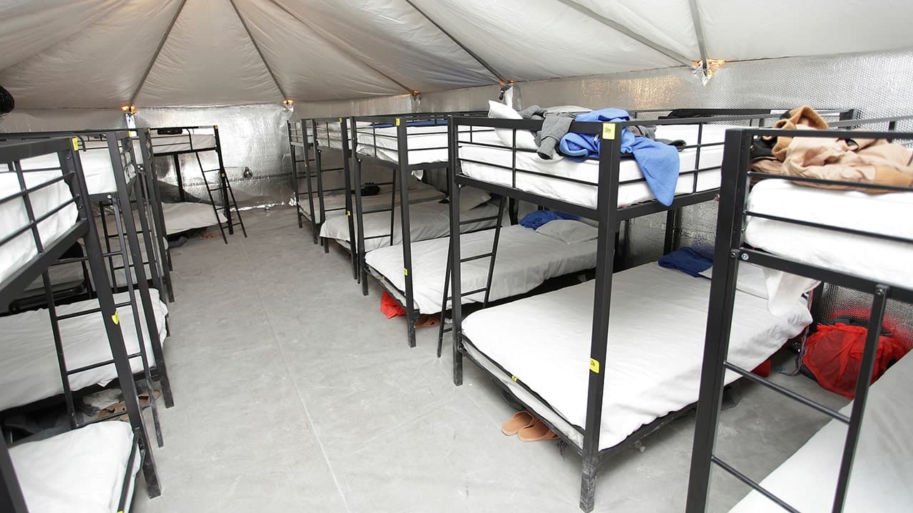 Image for ICE deportation efforts could be derailed if Congress doesn't act soon