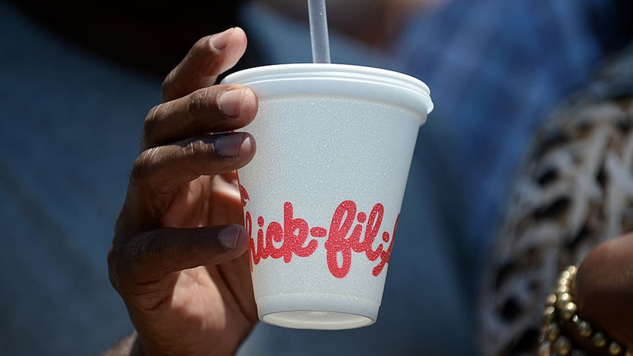 Image for Chick-fil-A customers notice their drinks come in paper cups, sparking Styrofoam debate